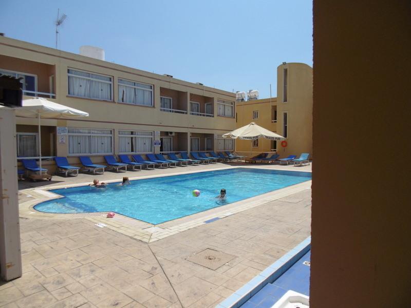 Nick'S Hotel Apartments Ayia Napa Exterior photo